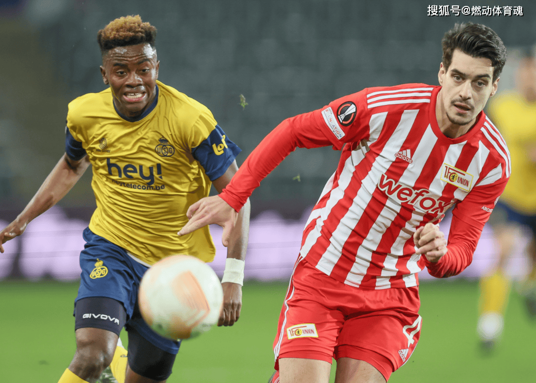 开云体育官方网址-今晚阿贾克斯造点机会——欧联节点到来,话题不断,更衣室氛围转暖的简单介绍