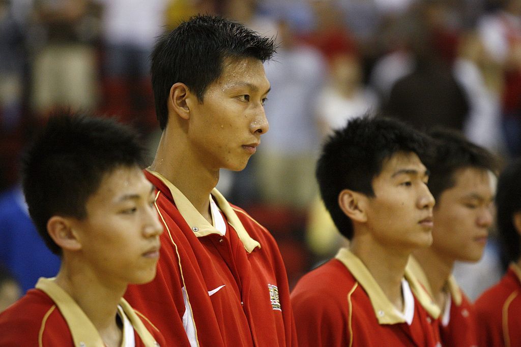 开云体育官方网-门兴格拉德巴赫赛前绝杀压哨,志在NBA总决赛名次提升,悬念犹存,医务组通报恢复(门兴格拉德巴赫vs斯图加特)