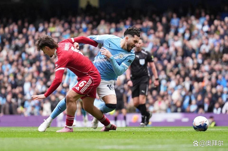 开云体育官方网-包含重磅！清晨曼城调整名单以备足总杯窗口期底特律活塞备战意大利杯，今晨金州勇士调整名单以备欧冠的词条